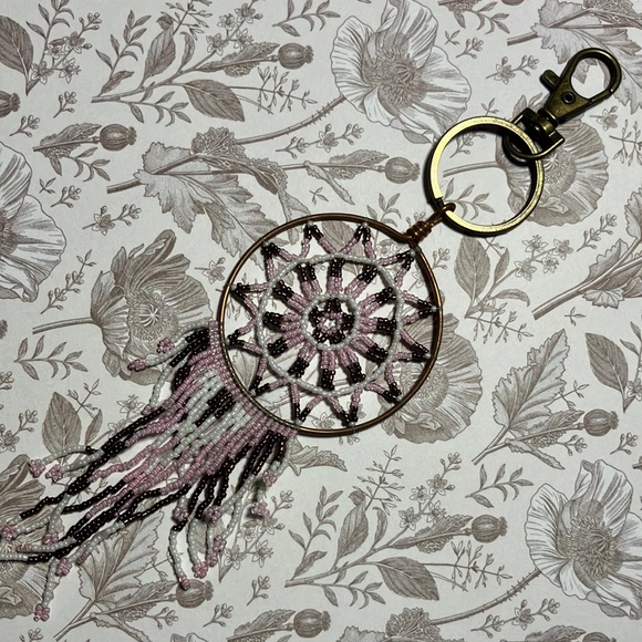 Beaded dream catcher keychain - Picture 1 of 7